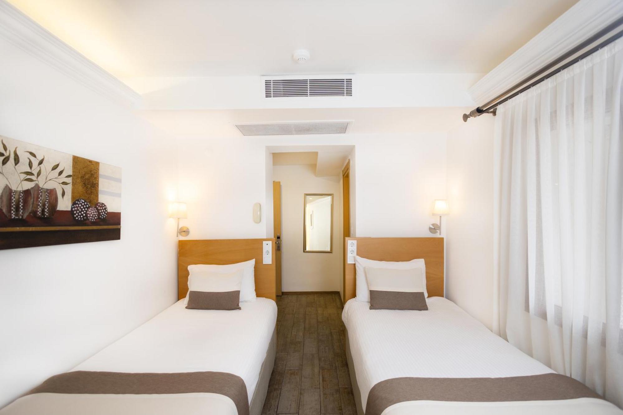 Mb City Hotel อิซมีร์ ภายนอก รูปภาพ