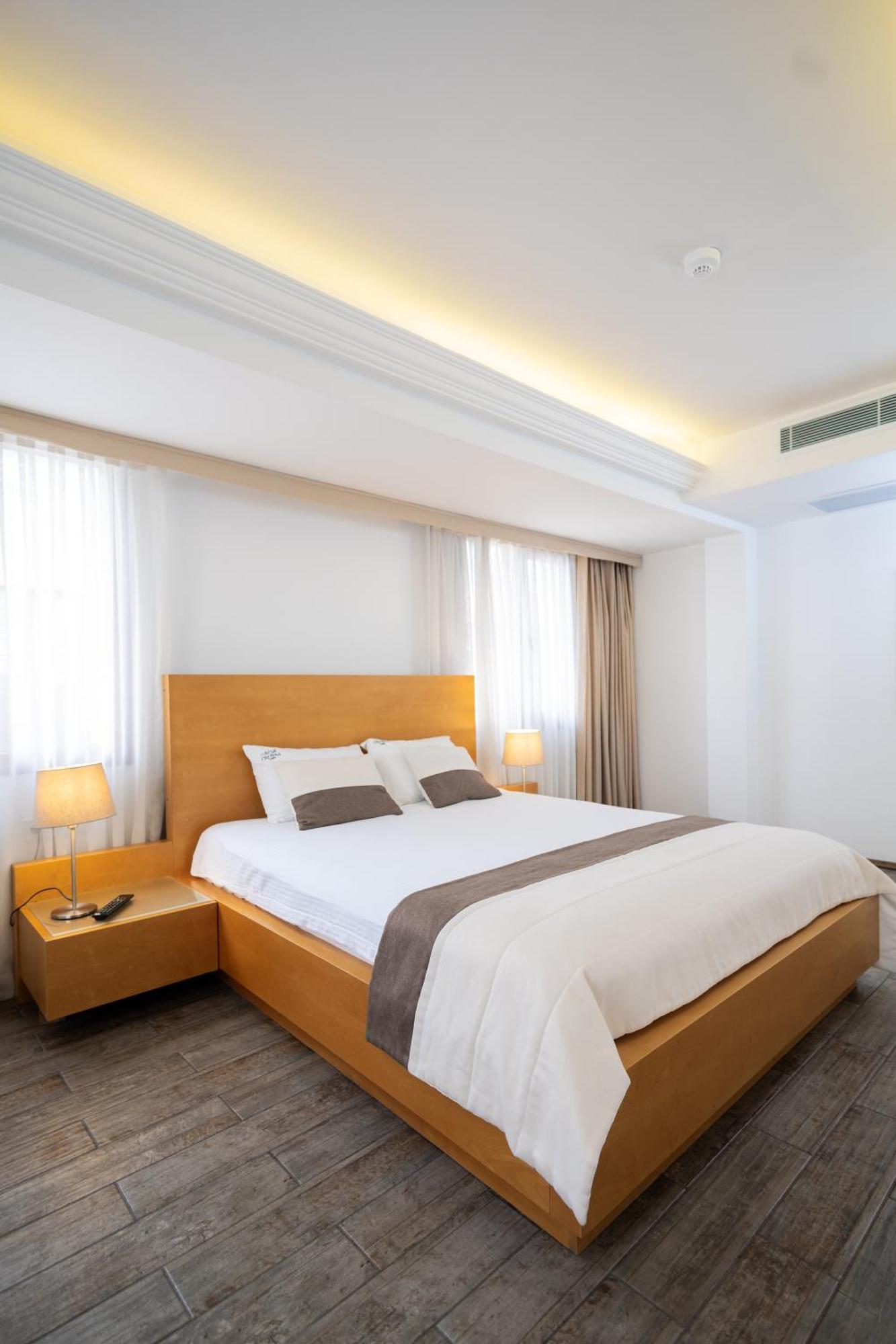 Mb City Hotel อิซมีร์ ภายนอก รูปภาพ
